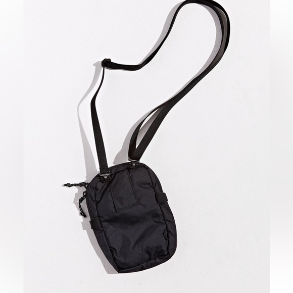 Fjallraven Kanken Black High Coast Crossbody Sling Bag NWT - Picture 5 of 6